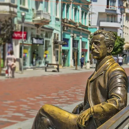 Apartamento Next To Sea Garden Suitable For 4 Persons Varna