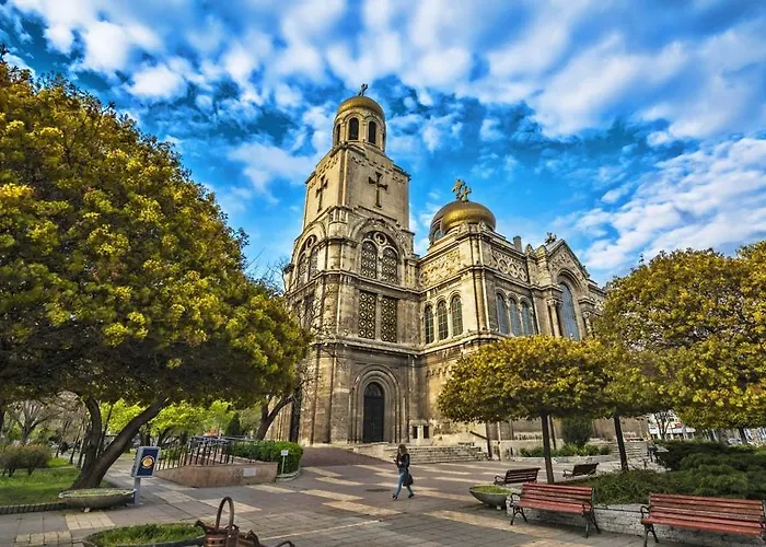 Lägenhet Next To Sea Garden Suitable For 4 Persons Varna